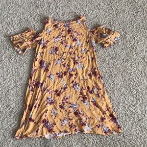 Women’s dress